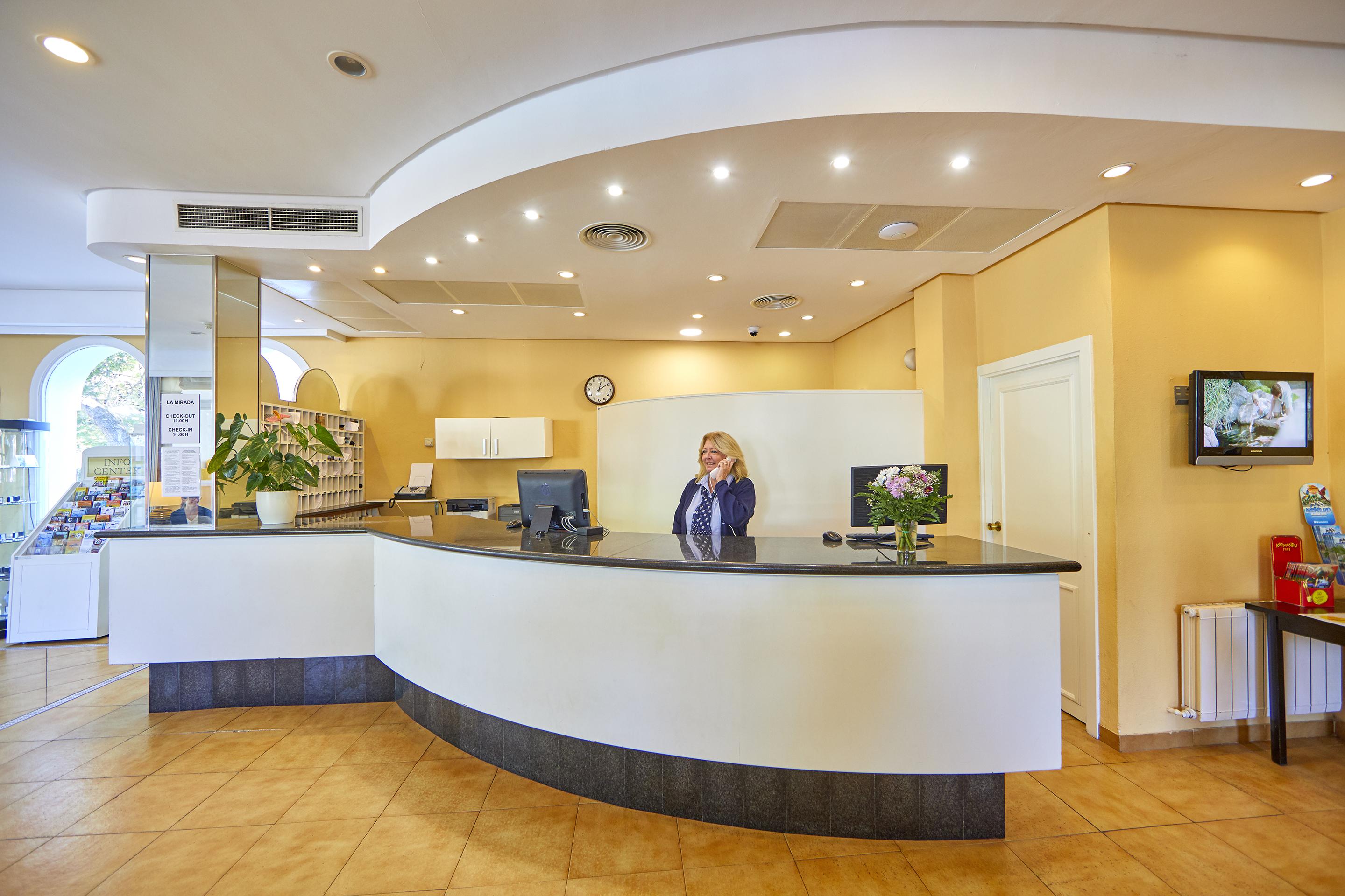 Gavimar La Mirada Hotel And Apartments Cala d'Or  Exterior photo